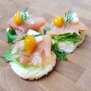 Canape soolalõhega