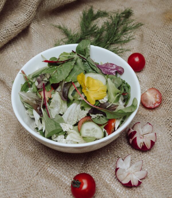 Värske roheline salat